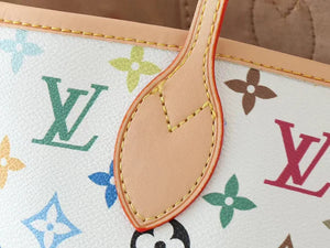 L- NEW TOTE BAGS