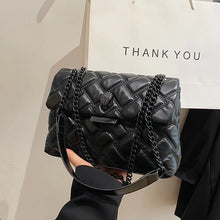 Load image into Gallery viewer, Diamond Lattice Chain Bag
