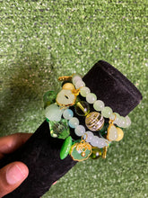 Load image into Gallery viewer, Green and Gold 4 Piece Set
