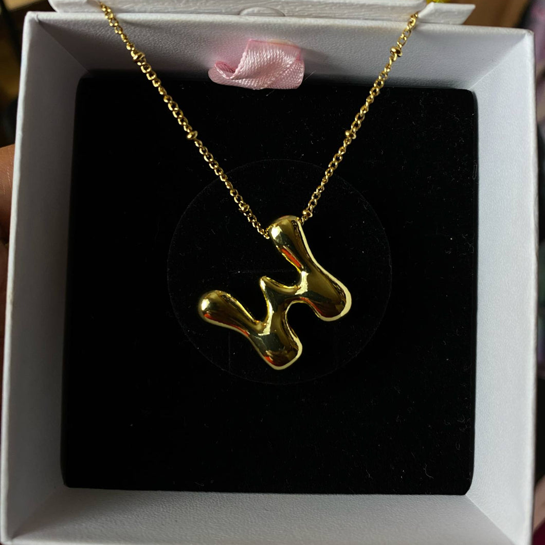 W 18k Gold Necklace