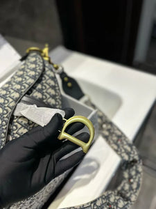 D Bag