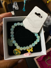 Load image into Gallery viewer, Green and Gold Bracelet
