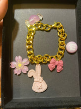Cargar imagen en el visor de la galería, Purple and Gold  Junk Charm Bracelet
