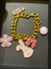 Cargar imagen en el visor de la galería, Purple and Gold  Junk Charm Bracelet
