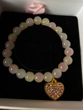 Cargar imagen en el visor de la galería, Pink Heart Charm Bracelets
