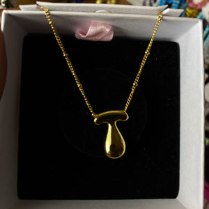 Letter T Gold 18k