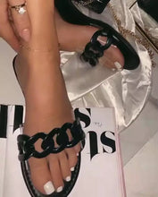 Cargar imagen en el visor de la galería, Hot Divas Black Chain Sandals

